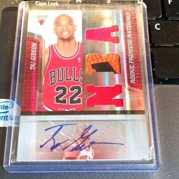 NBA Other - Take Gibson 2009 Rookie Material Autograph Chicago Bulls NBA